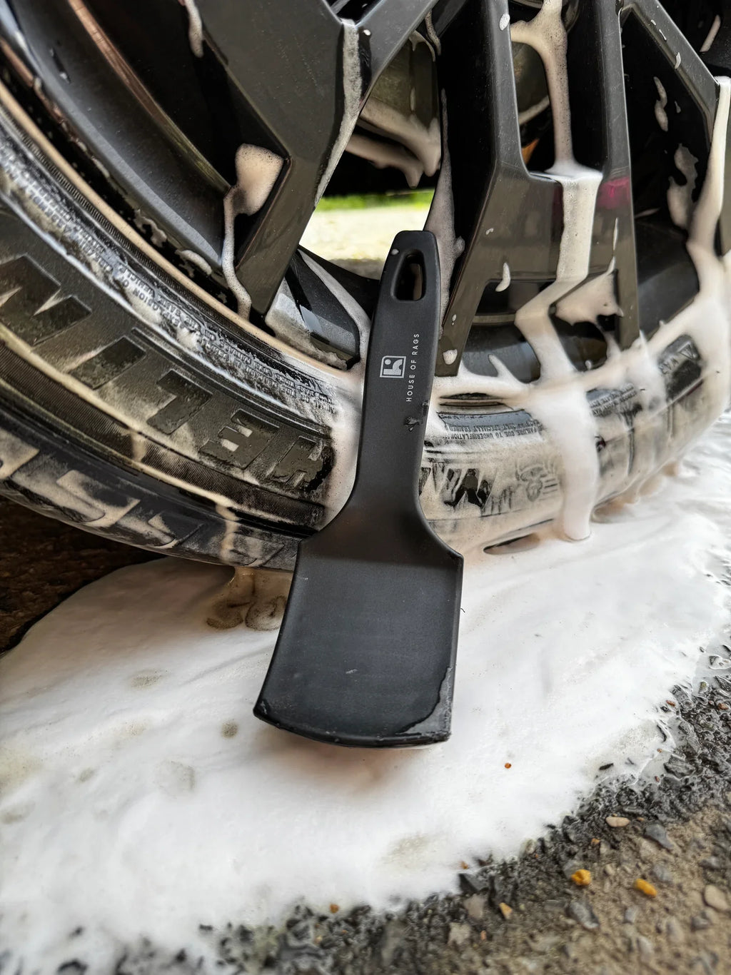 THOR Tire Scrub Brush